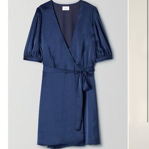 Aritizia Blue silk puff sleeve dress